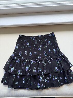 WAYF Black Floral Tiered Mini Skirt SIZE XS